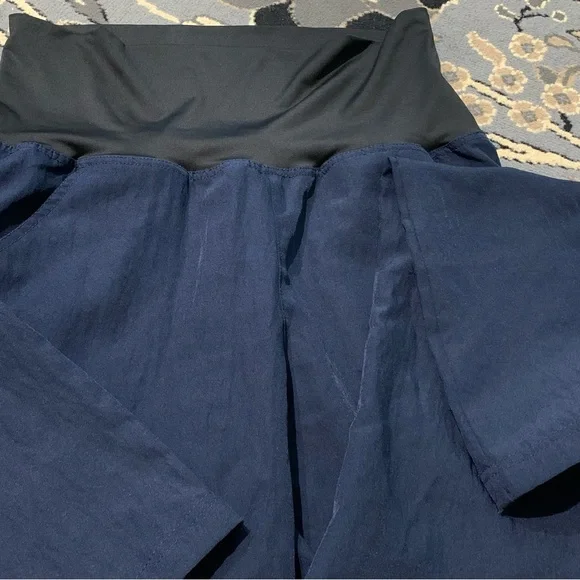 WonderWink Navy Blue Scrub Top and Maternity scrub pants set - Picture 5 of 6